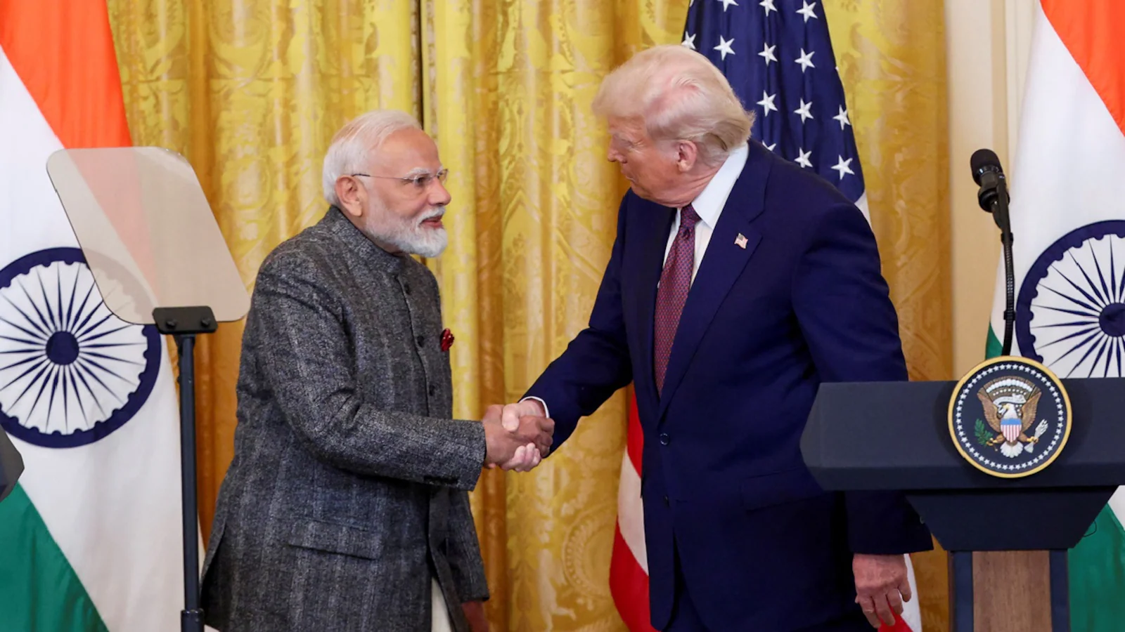 Trump Strikes Tariff Deal With India: Lower Duties in Exchange for Ditching Russian Oil